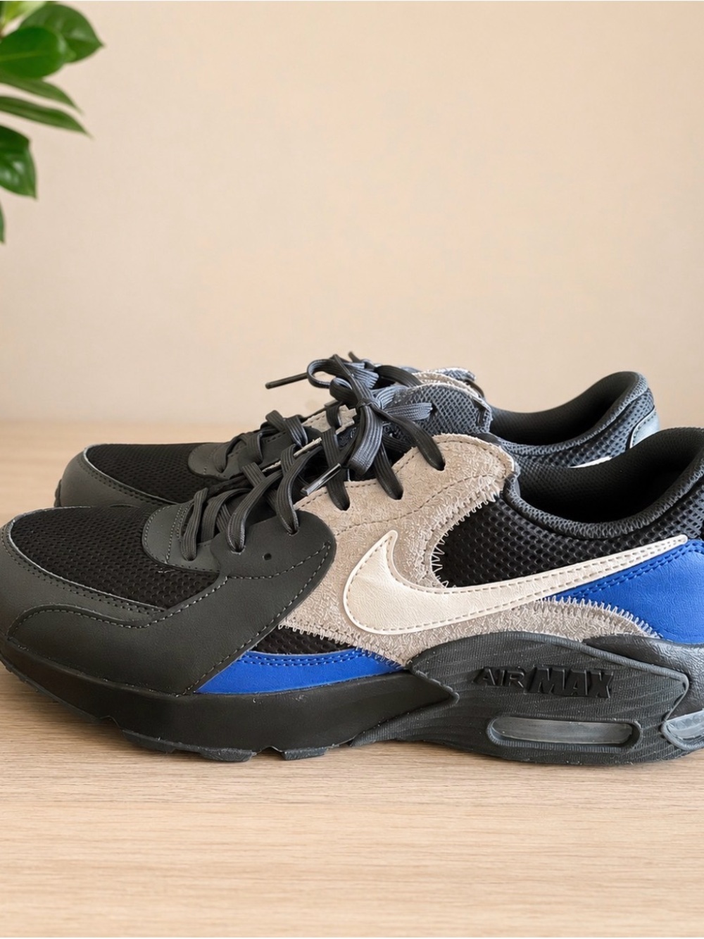 Nike Air Max Black Royal Blue Gray Men’s Size 10.5 Sneakers